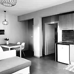Notos Apartament